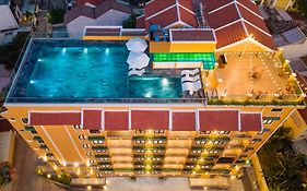 M Village Premier Hotel Hoi An Old Town Centre, A Brand Of Modern Village Lifestyle
